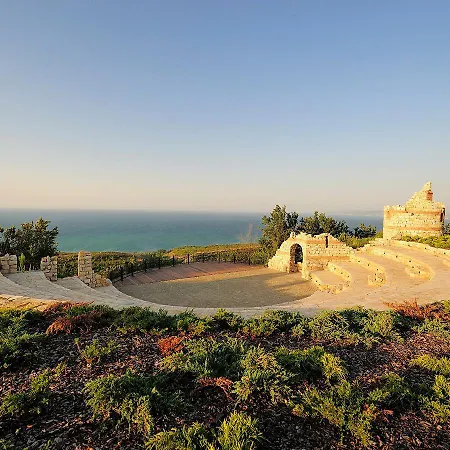 Club At Blacksearama Golf Отель