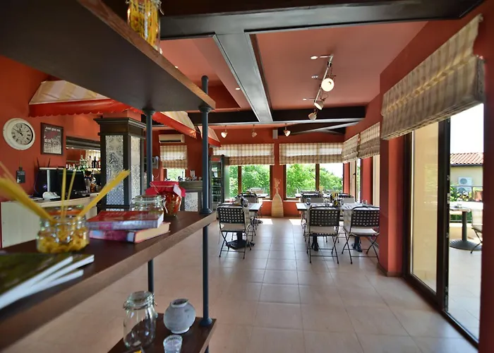 호텔 Club At Blacksearama Golf 발치크